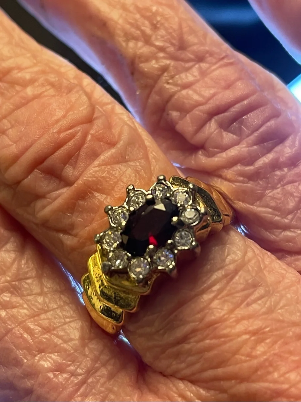 Elegant Gold and Red Stone Ring with Rhinestones Size 8.5